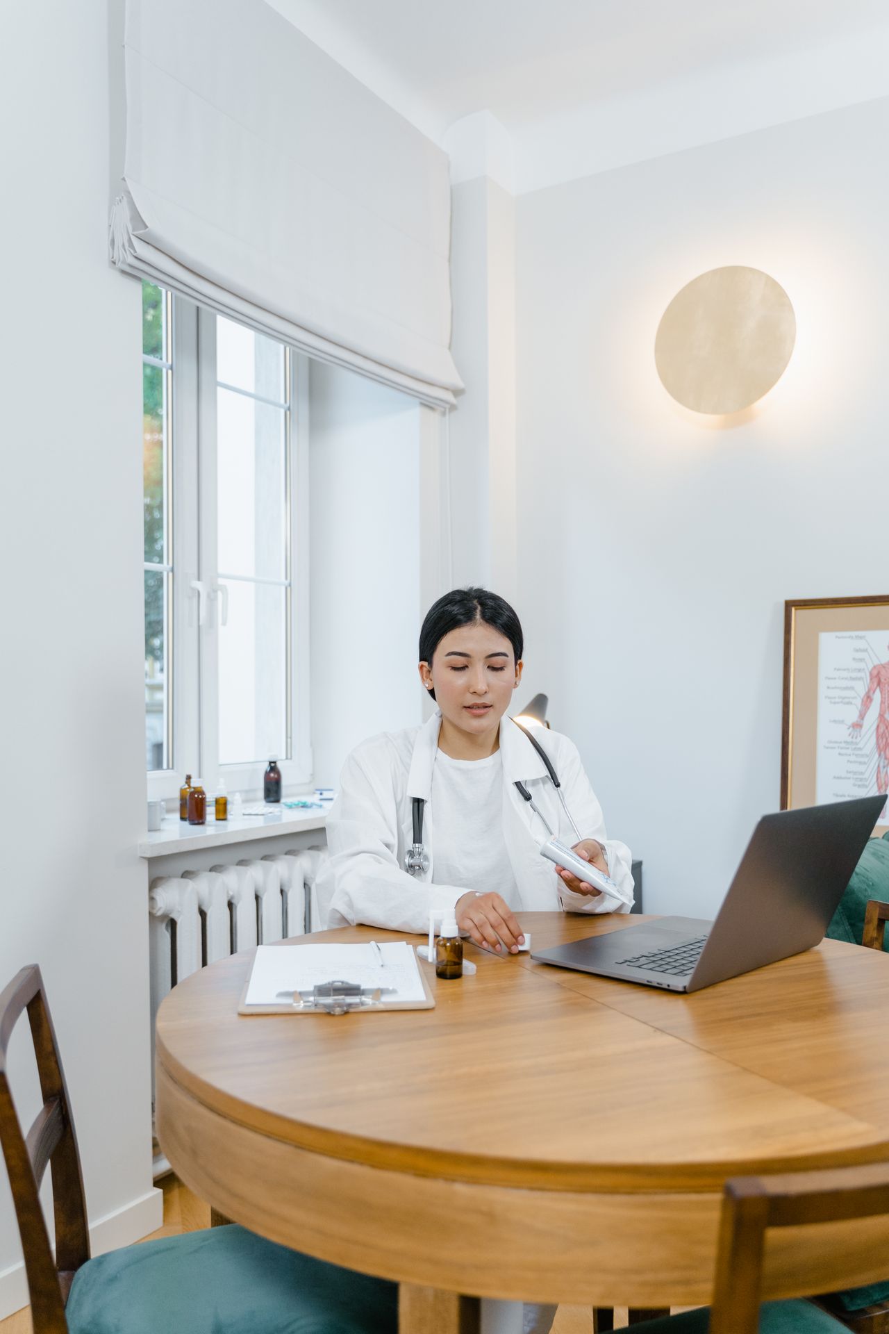 Doctor conducting a virtual visit during a medical practice telehealth implementation
